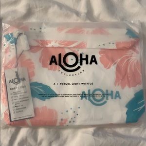 Aloha Collection brand new pouch
